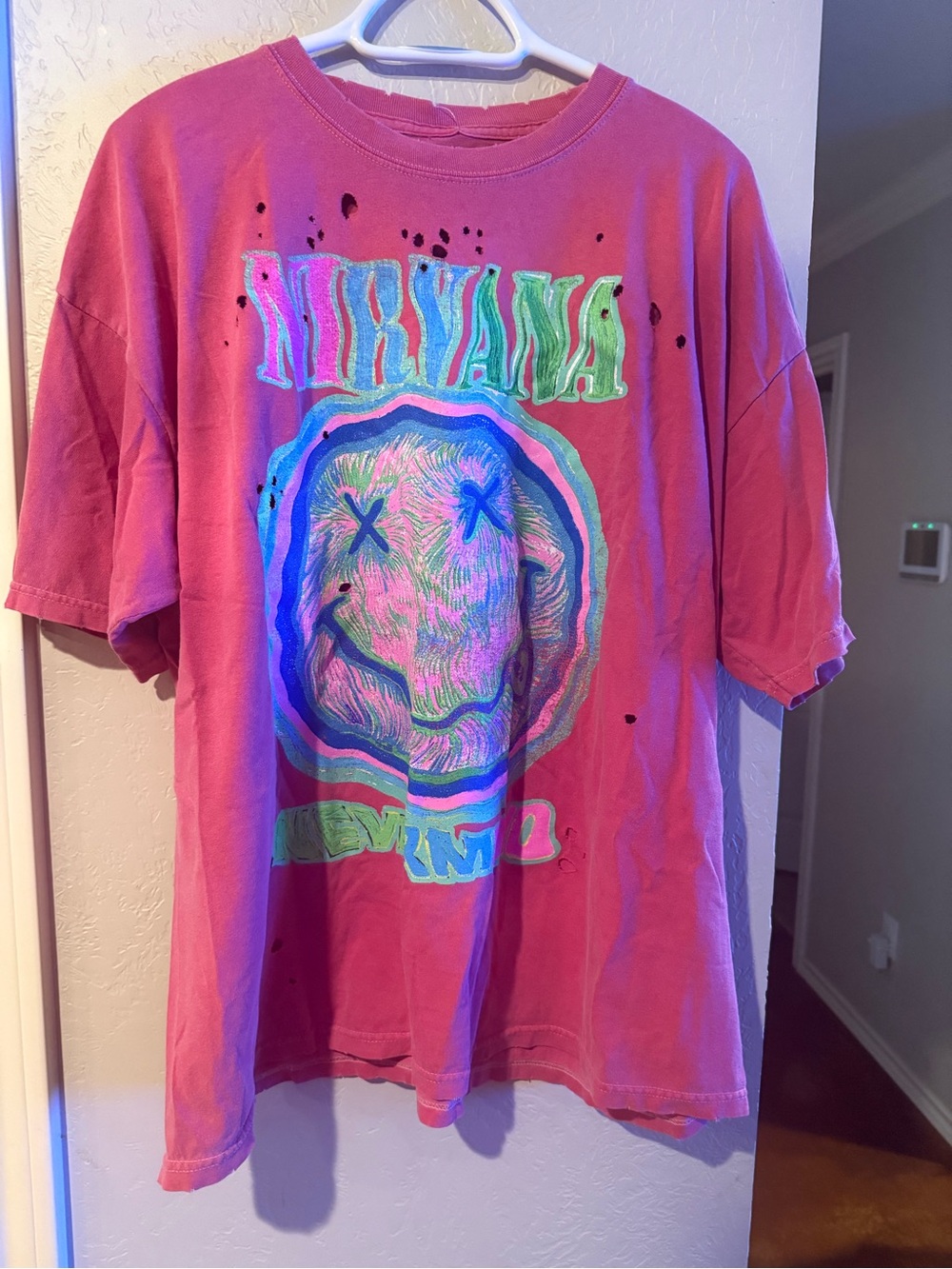 Nirvana Graphic Tee Womens size s/m oversized smiley face